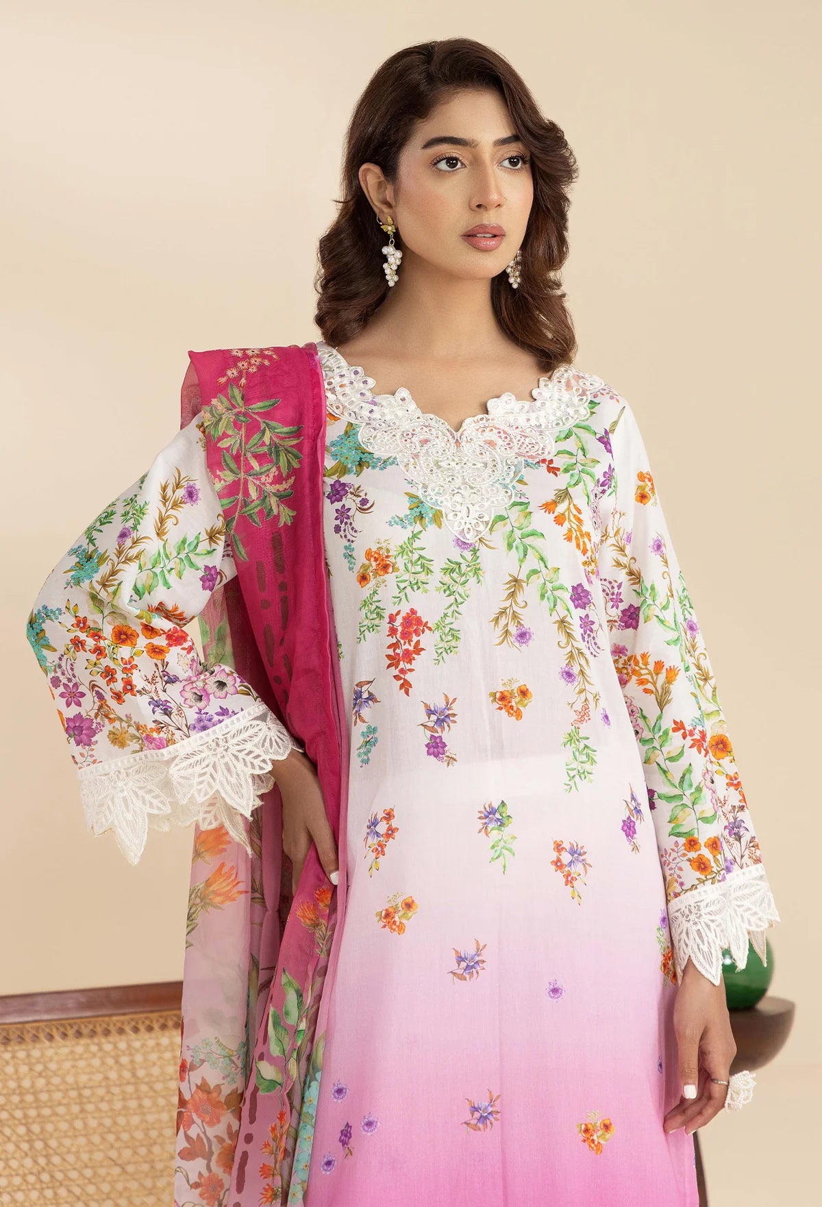 Adan Libas lawn embroidery APUL03-D28